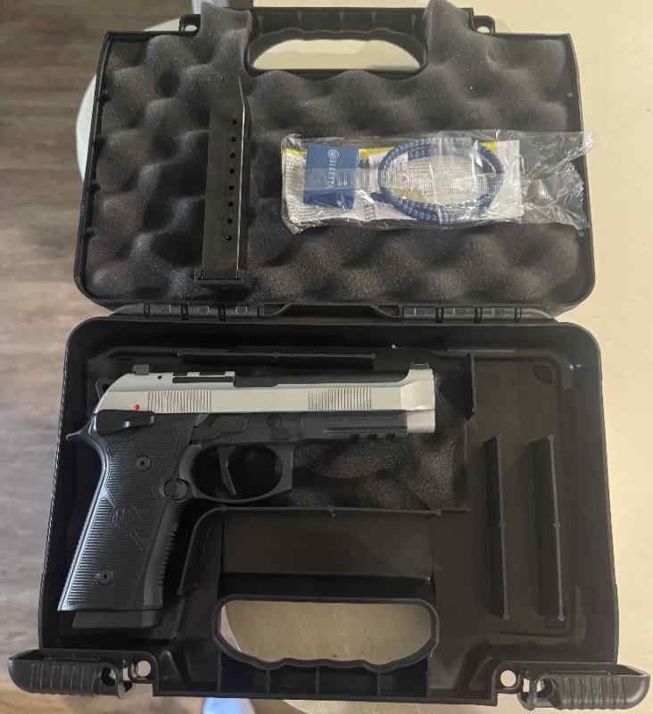 Beretta 92XI SAO TWO TONE