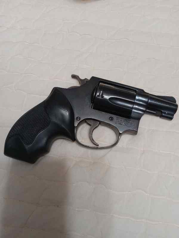 Smith &amp; Wesson Model 36