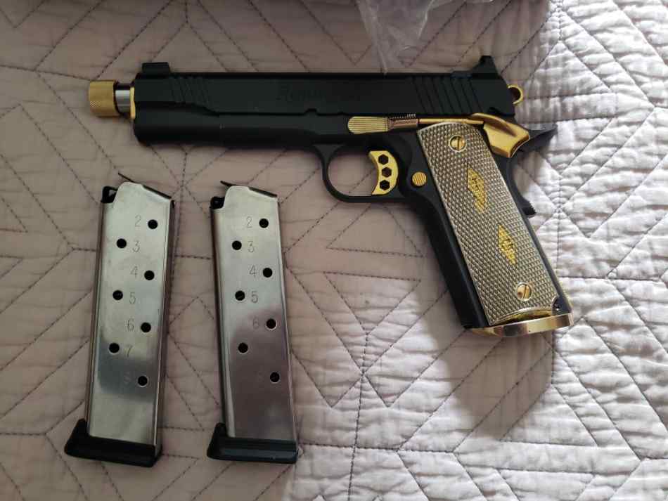 REMINGTON AL 2.jpg