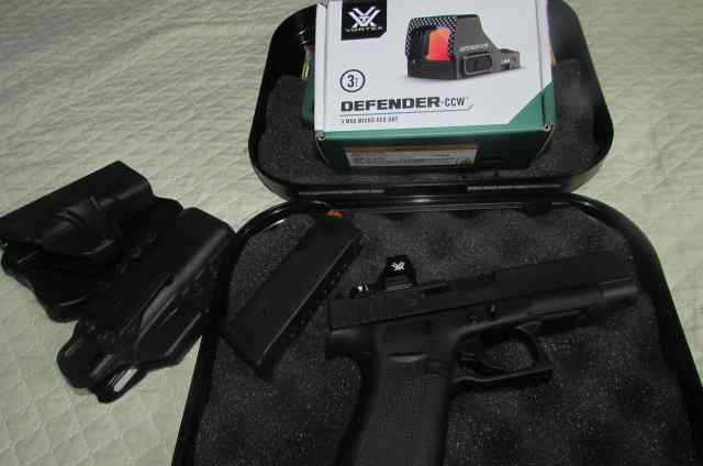 Glock 48 for sale with extras